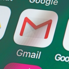 Gmail indirme rekoru kırdı