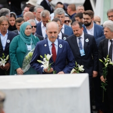 Kurtulmuş anma töreninde konuştu: Srebrenitsa'yı unutmayacağız, unutturmayacağız