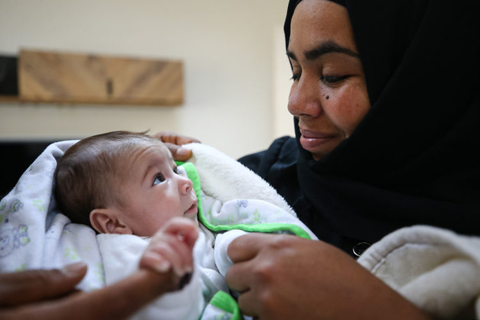 Depreme Kuv Zde Yakalanan Meryem Bebek Iki Ay Sonra Ailesine Kavu Tu