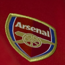 Arsenal'da yöneticiler maaşlarında indirim yaptı