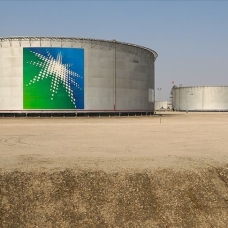 Saudi Aramco petrol arzını düşürüyor