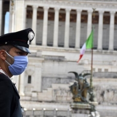 İtalya koronavirüsle mücadelede 2. aşamaya geçti