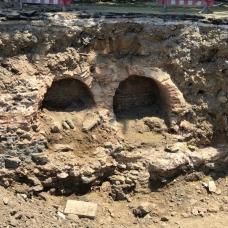 İstanbul'un göbeğindeki kazıda tarihi kalıntılar çıktı