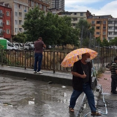 Meteoroloji uyardı! İstanbul'da yarın sağanak bekleniyor