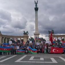 Macaristan'da, Ermenistan'ın saldırıları protesto edildi