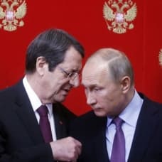 Güney Kıbrıs'tan Putin'e çağrı: Türkiye'yi ikna edin