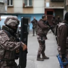 Gaziantep'teki dev uyuşturucu operasyonu'nda 32 kişiye gözaltı