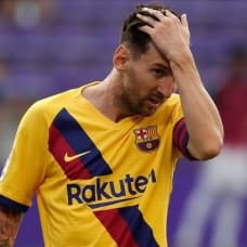 Barcelona'dan ayrılmak isteyen Lionel Messi ilk antrenmana katılmadı