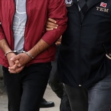 Tarsus'taki uyuşturucu operasyonunda 2 kişi tutuklandı