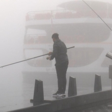 İstanbul yeni güne sisle başladı