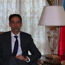 Azerbaycan'ın Paris Büyükelçisi Mustafayev'den röportajını yayımlamayan AFP'ye tepki