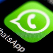 WhatsApp fırtınası dinmiyor: Sohbetler Google'a sızdı