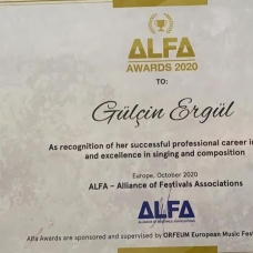 ALFA'dan Gülçin'e ödül