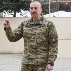 Aliyev, vahşeti video ile gösterdi: Kimi savunduğunuza bakın!