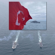 TCG YAVUZ fırkateyni, NATO Daimi Deniz Görev Grubu-2 unsurlarıyla geçiş eğitimleri icra etti