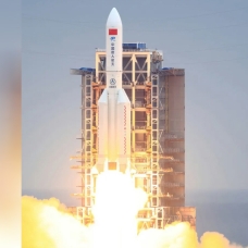 Çin'in bela roketi görüntülendi