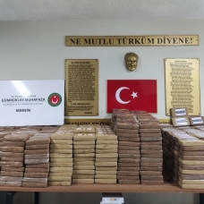 Mersin'de ele geçirildi! Türkiye tarihinin en büyük kokain operasyonu