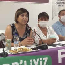 HDP'li Beştaş'tan akıllara zarar açıklama: AK Parti yüzünden aşı olmuyorlar