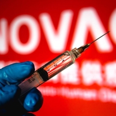 Sinovac aşısının üçüncü doz etkinlik oranı açıklandı