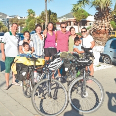3 kadının 2 bin km'lik bisiklet yolculuğu 