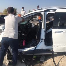 Konya'da tır ile hafif ticari araç çarpıştı: 6 ölü, 2 yaralı