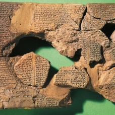 3 bin 600 yıllık Gılgamış Rüya Tableti Irak'a dönüyor