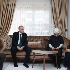 Başkan Erdoğan'dan Başak Cengiz'in ailesine ziyaret 