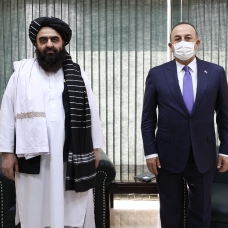 Bakan Çavuşoğlu, Afganistan Dışişleri Bakanvekili Muttaki ile bir araya geldi