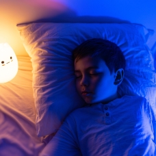 Uykusuz çocuk büyüme hormonu salgılayamaz