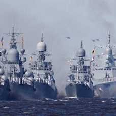 Rus savaş gemileri Odessa kıyılarını bombaladı