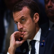 Emmanuel Macron'un hamlesi futbolu karıştırdı!