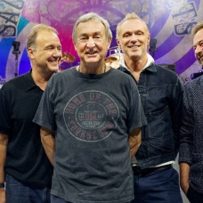 Pink Floyd'un davulcusu Türkiye'ye geliyor