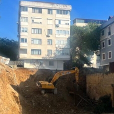 Maltepe'de otoparkı çöken 6 katlı bina mühürlendi