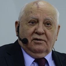 Eski Sovyetler Birliği'nin son devlet başkanı Gorbaçov hayatını kaybetti