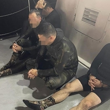 Bodrum'da FETÖ'den ihraç edilen 4 eski asker yurt dışına yüzerek kaçmaya çalışırken yakalandı