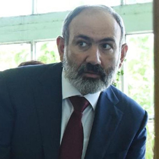 Blinken, Paşinyan'ı barış süreci için Azerbaycan ile çalışmaya devam etmeye çağırdı