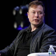 Pentagon, Ukrayna'nın Starlink hizmeti masrafları için Elon Musk'ın şirketiyle görüşüyor