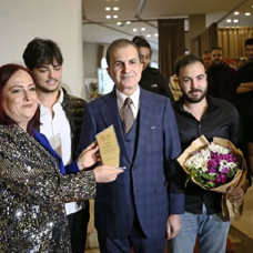 AK Parti Sözcüsü Çelik'e "En İyi Siyasetçi" ödülü verildi
