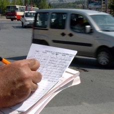Fahri trafik müfettişinin "beyaz" diye tutanak düzenlediği siyah aracın cezası Yargıtaydan döndü