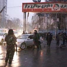 Kabil'de Dışişleri Bakanlığının önündeki patlamayı terör örgütü DEAŞ üstlendi