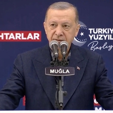 Başkan Erdoğan: Altılı masa 'işte adayımız' diyeceği birini hala bulamadı