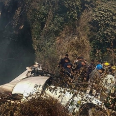Nepal'de düşen uçağın ineceği havalimanında aletli iniş sisteminin çalışmadığı açıklandı