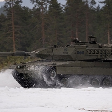 Almanya, Ukrayna'ya Leopard tankları gönderecek