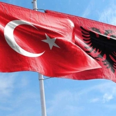 Arnavutluk'tan Türkiye'ye anlamlı destek