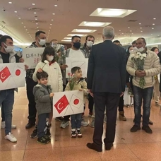 Türk gurbetçiler alkışlarla karşıladı: Unutmayacağız