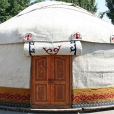 Kazakistan'daki Azerbaycan diasporası, Türkiye'ye 100 Kazak çadır evi gönderecek