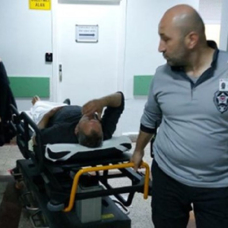 Hastane koridorlarında kavga: 2 yaralı