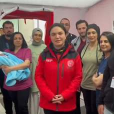 Nurdağı'ndaki sahra hastanesinde iki bebek dünyaya geldi
