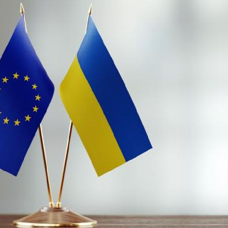 AB, Ukrayna'ya mühimmat ve talep edilirse füze verecek