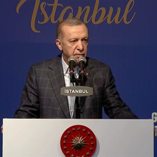 Başkan Erdoğan: Amacımız 1 yıl içinde deprem bölgesini ayağa kaldırmaktır